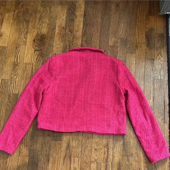 Rachel Zoe - Hot pink, slightly cropped, boucle knit texture, 2 chest pockets - Picture 2 of 5